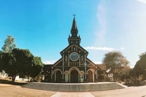 [Kon Tum] Tất tần tật những địa điểm không thể bỏ qua khi đến Kon Tum